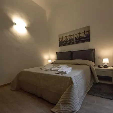 Venice Bed & Breakfast